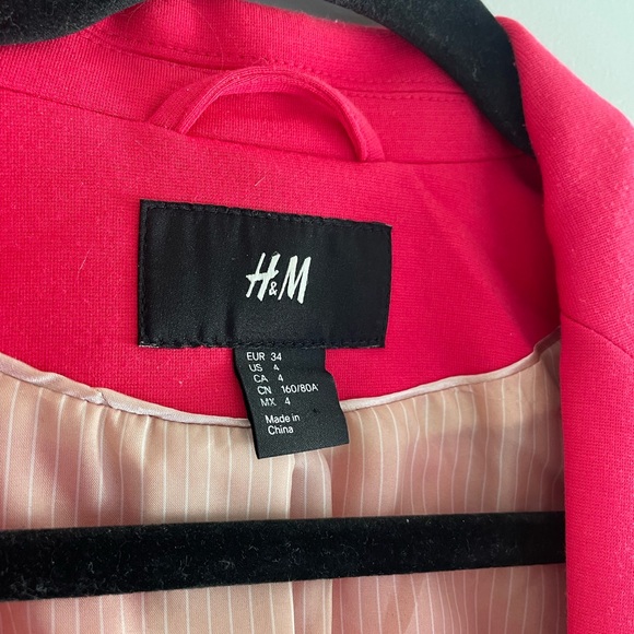 H&M Pink Blazer - Picture 2 of 3